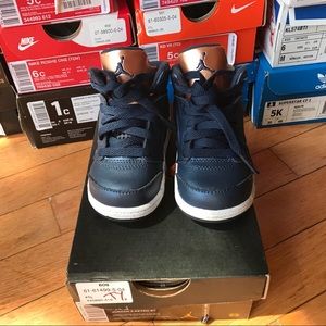 Air Jordan 5 Retro BT Toddler/'s Shoes Obsidian//Metallic Red Bronze 440890-416